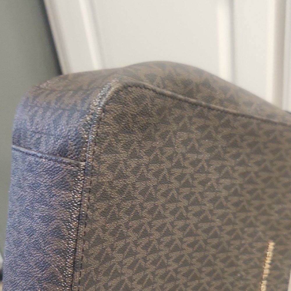 Michael Kors Dark Brown Crossbody Bag - Picture 7 of 15